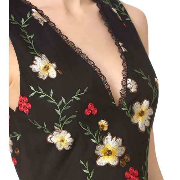 Alice+Olivia Black Becca Pouf Embroidered Dress - Picture 2 of 7